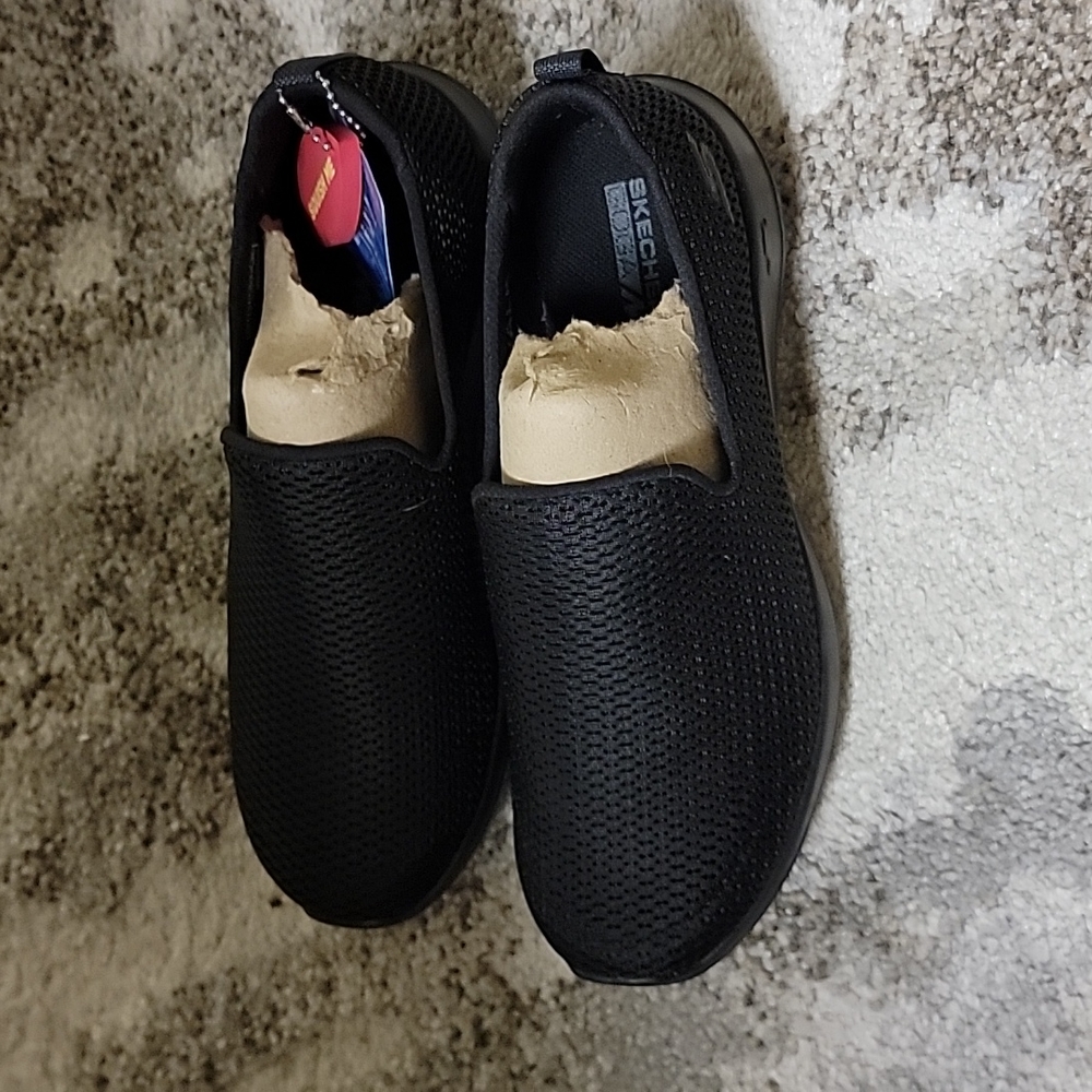 Sketchers ortholite Joy sneaker